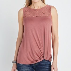Maurice’s XL Eyelet Lace Knotted Hem Tank Top